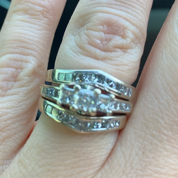 Wedding ring set - Picture 10 of 10